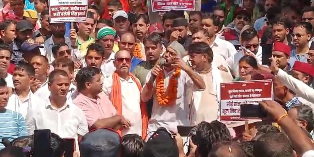 क़ानून: भू क़ानून को लेकर सरकार गंभीर, धामी एक्शन मोड मे…