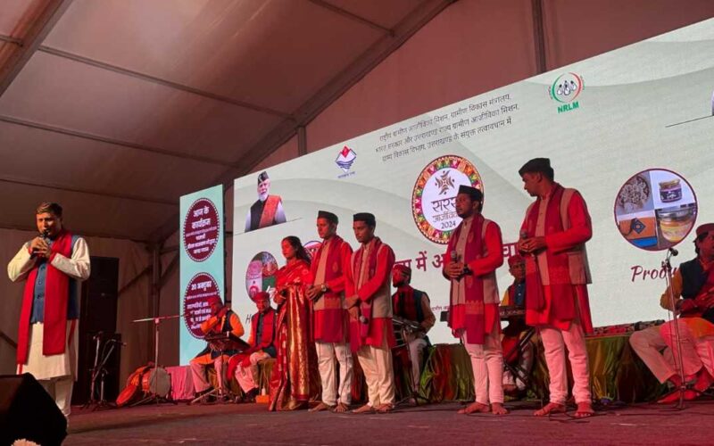 सरस मेले के द्वितीय दिवस पर पशुपालन विभाग द्वारा गोष्ठी का आयोजन किया गया…