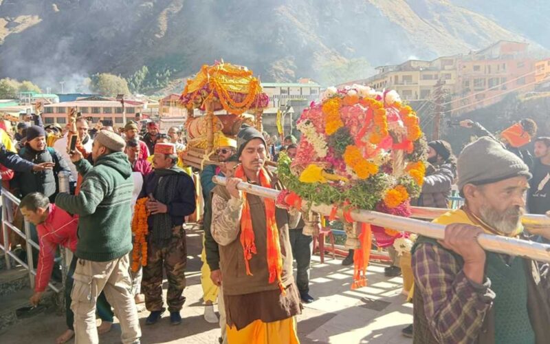 उद्धव जी, कुबेर जी तथा आदि गुरु शंकराचार्य जी की गद्दी पांडुकेश्वर मंदिर पहुंची…