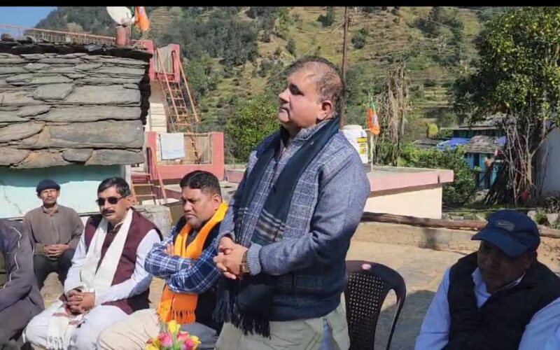 गैरसैंण मे उच्च स्तरीय बैठक सशक्त भू कानून निर्माण दिशा में महत्वपूर्ण कदम: भट्ट