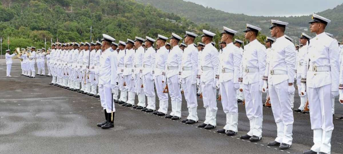 नौसेना में एग्जीक्यूटिव एंड टेक्निकल ब्रांच के लिए निकली सीधी भर्ती, इस दिन से भरे जाएंगे आवेदन…