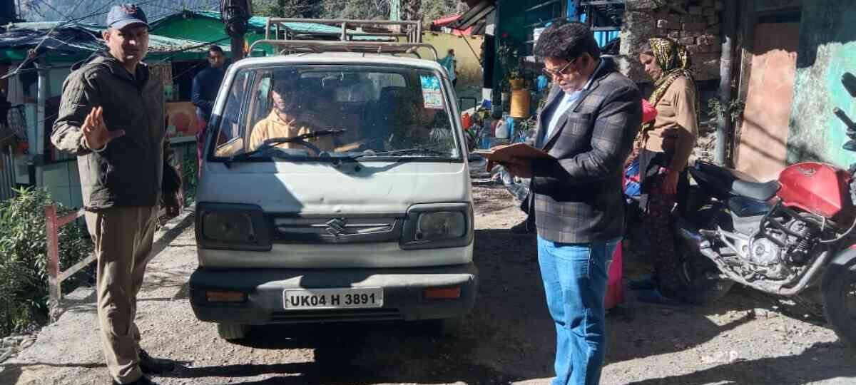 परिवहन विभाग की चैकिंग कार्यवाही में 54 वाहनों के चालान, 21 सीज…