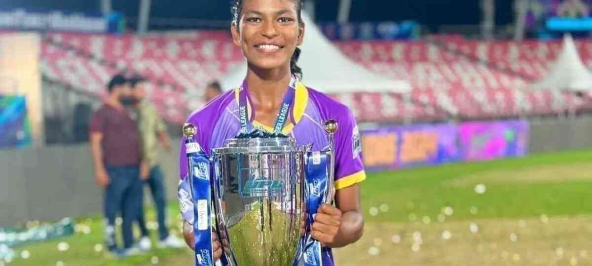 बधाई: उत्तराखंड की प्रेमा रावत को डब्ल्यूपीएल 2025 नीलामी में 1.2 करोड़ रुपये में RCB ने खरीदा…