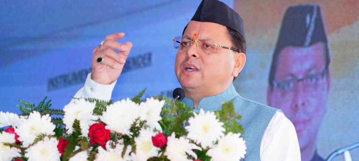 1971 भारत- पाकिस्तान युद्ध, विजय दिवस समारोह में सीएम पुष्कर सिंह धामी ने दी शहीदों को श्रद्धांजलि