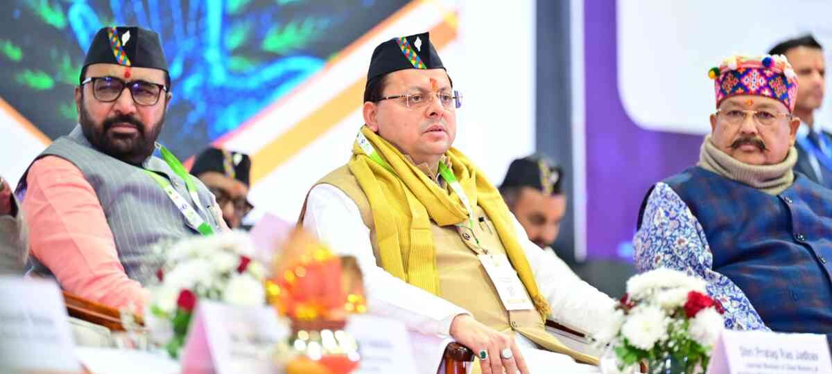 मुख्यमंत्री धामी ने केंद्र सरकार से उत्तराखंड में अखिल भारतीय आयुर्वेद संस्थान खोलने का अनुरोध किया