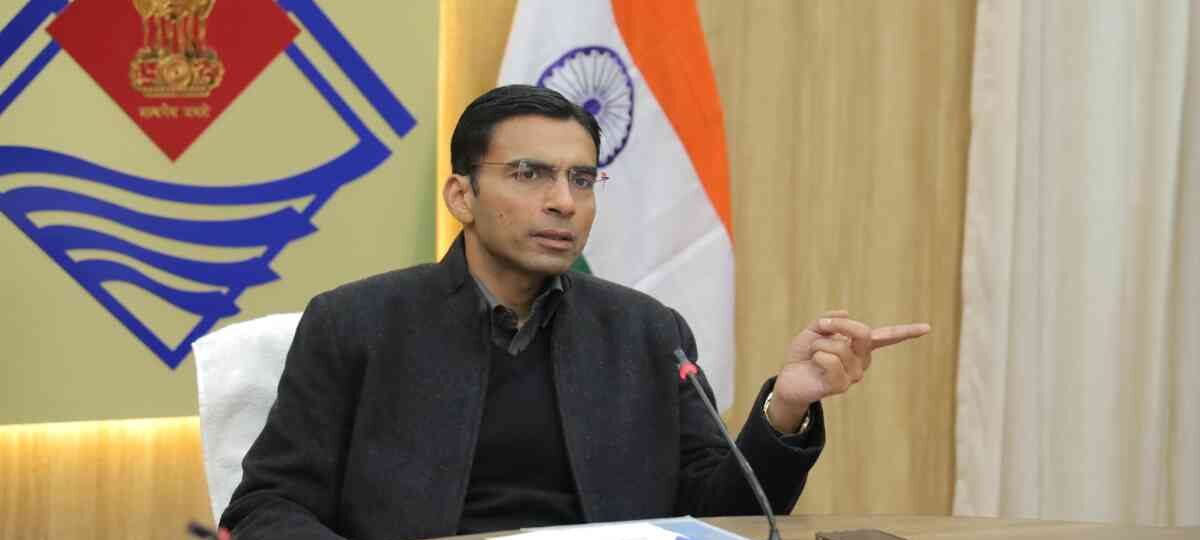 देहरादून: शीतकालीन यात्रा व्यवस्था के लिए डीएम ने तय की विभागों की  जिम्मेदारी….