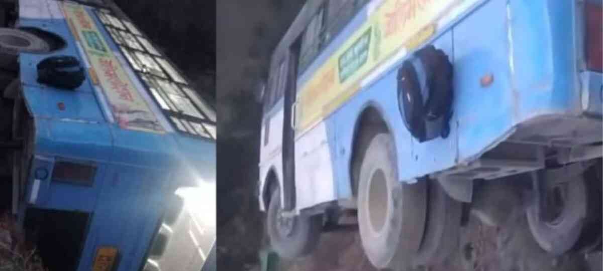 उत्तराखंड परिवहन निगम की बस खाई में पलटी, सात यात्री घायल…