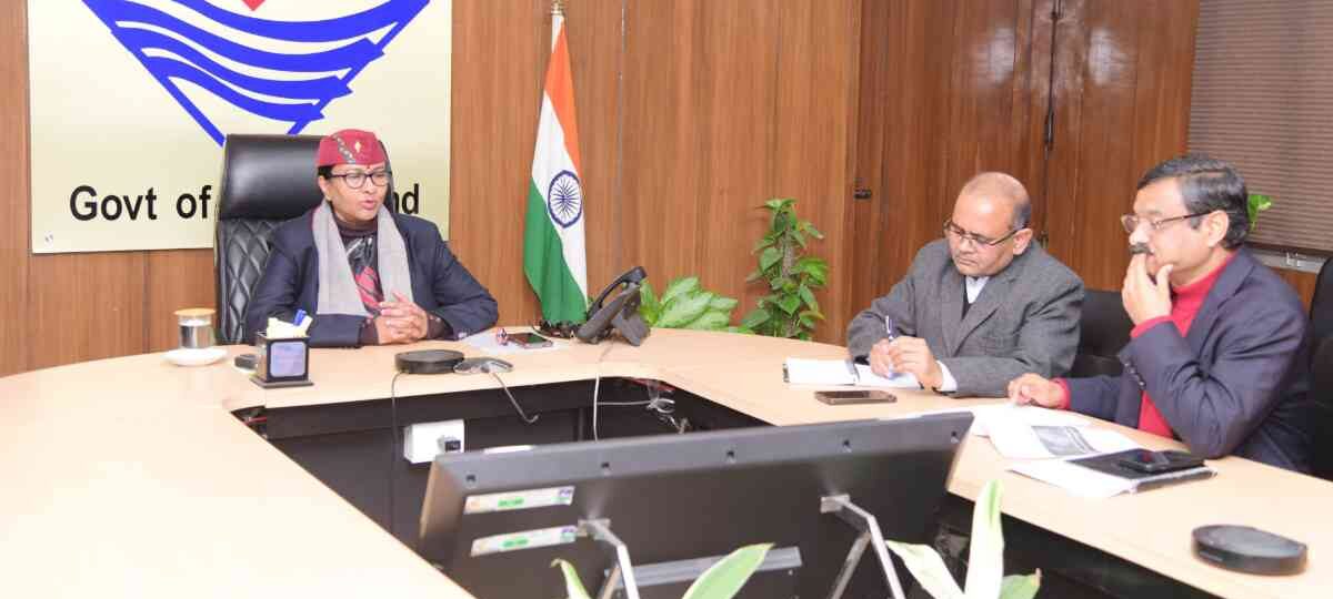 दुनियाभर से बड़ी संख्या में उत्तराखण्ड मूल के प्रवासियों द्वारा राज्य में गांवों को गोद में दिखाया जा रहा अभूतपूर्व उत्साह