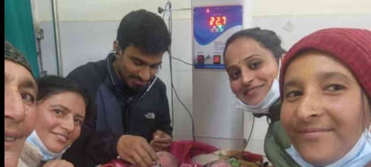 प्राथमिक स्वास्थ्य केन्द्र मोरी में गर्भवती महिला ने दो जुड़वा बच्चों को जन्म दिया…