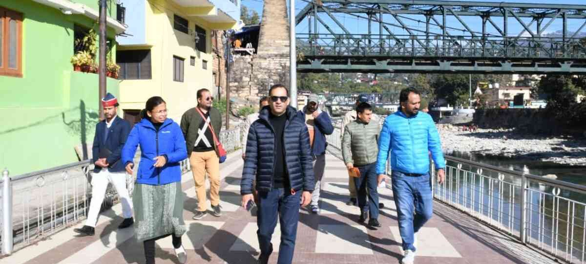 जिलाधिकारी आशीष भटगांई ने उत्तरायणी मेले की तैयारियों का स्थलीय निरीक्षण किया…