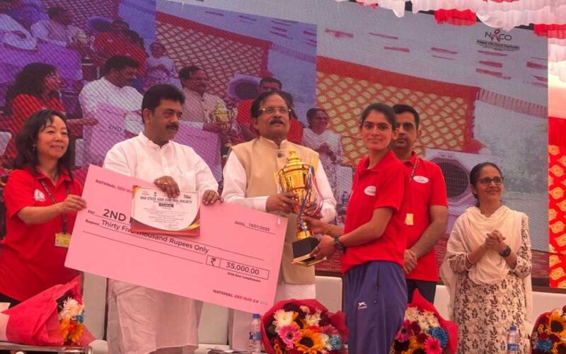 रुद्रप्रयाग की बेटी का परचम: अंजली ने राष्ट्रीय मैराथन में हासिल किया दूसरा स्थान…