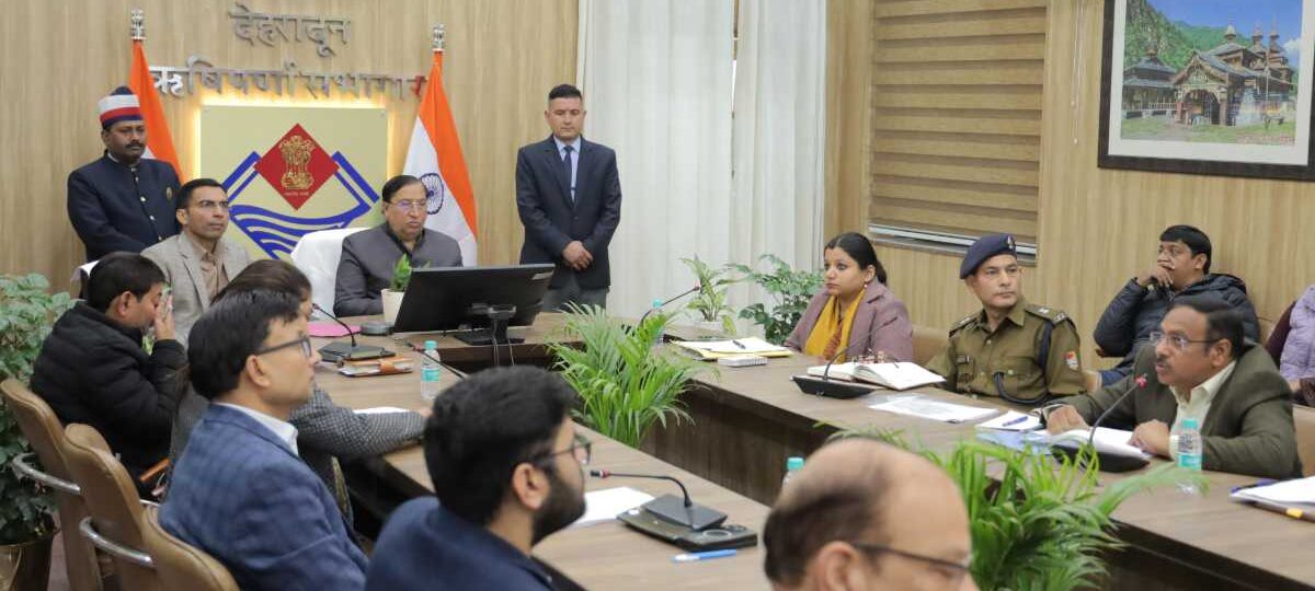 राज्यसभा सांसद नरेश बंसल की उपस्थिति में जिला सड़क सुरक्षा समिति की बैठक…