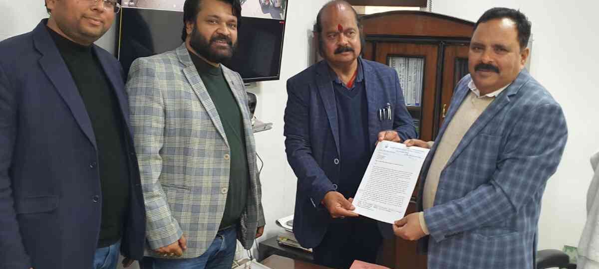 देवभूमि जल शक्ति कांट्रेक्टर वेलफेयर एसोसिएशन ने मुख्य प्रबंधक के समक्ष रखी समस्याएं…