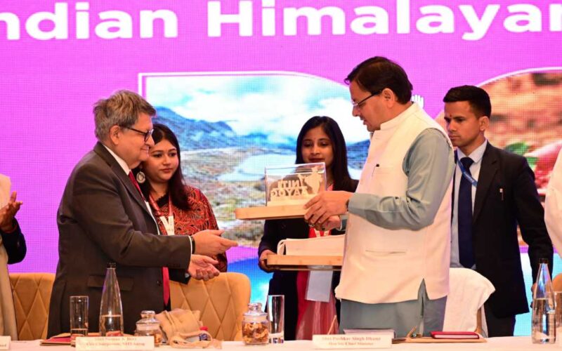 राज्य सरकार स्प्रिंगशेड मैनेजमेंट और जलवायु संरक्षण की दिशा में कर रही है कार्य: मुख्यमंत्री