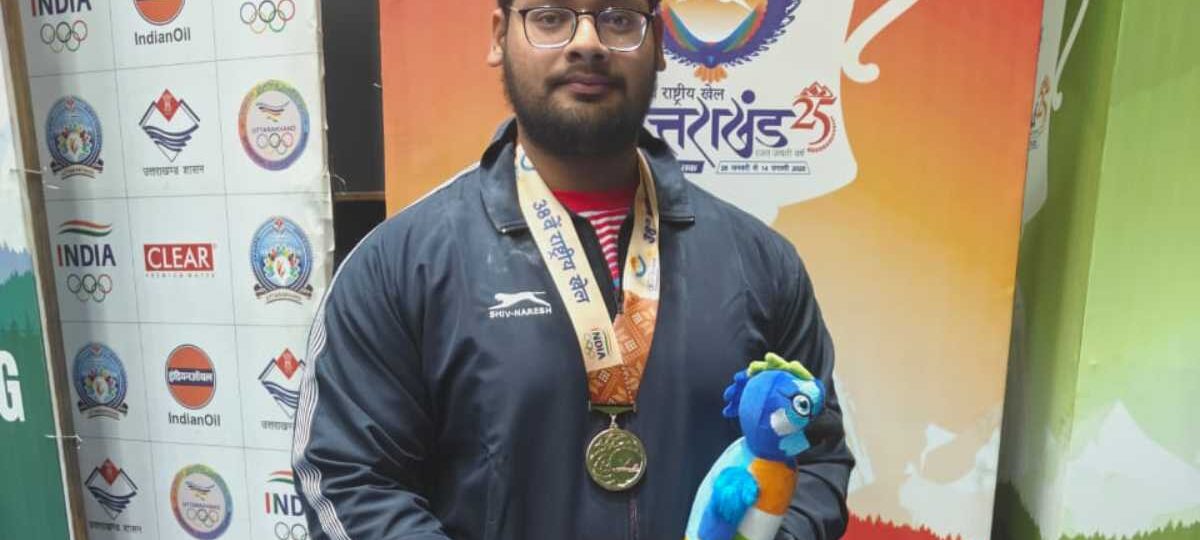 विवेक पांडे ने पुरुषों की 109+ भारवर्ग वेटलिफ्टिंग में कांस्य पदक जीत, उत्तराखंड का मान बढ़ाया