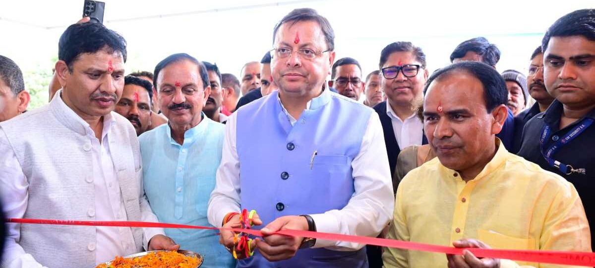 1232 नर्सिंग अधिकारियों को मुख्यमंत्री ने प्रदान किये नियुक्ति पत्र