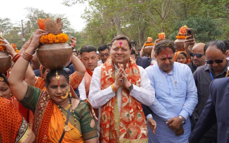 मुख्यमंत्री पुष्कर सिंह धामी ने उत्तर भारत के सुप्रसिद्ध मां पूर्णागिरि मेले का किया शुभारंभ
