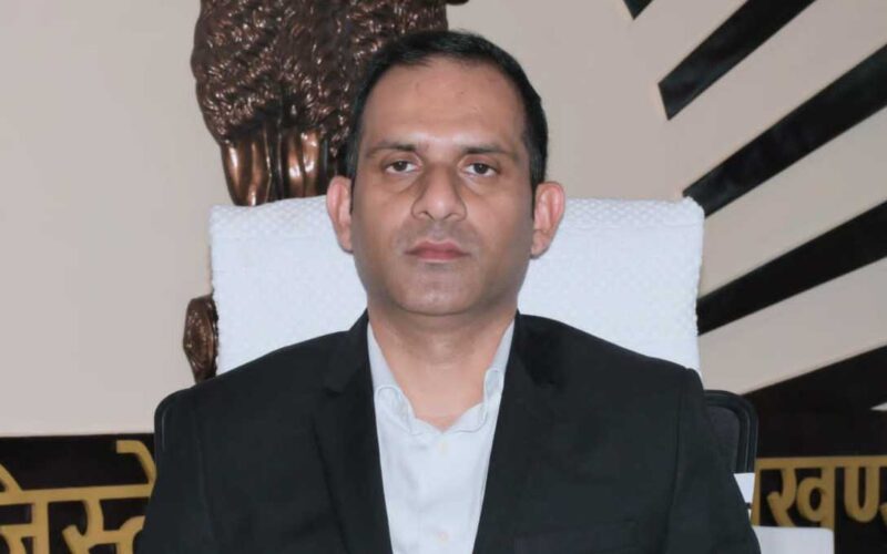 आपदा प्रबन्धन IRS प्रणाली के नामित समस्त अधिकारी हाई अलर्ट पर रहेंगे-डीएम