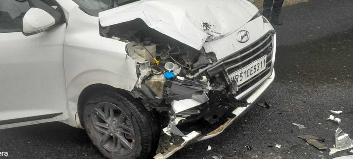 पोखरी रोड पर दो वाहनों की सीधी टक्कर, 08 व्यक्ति घायल…