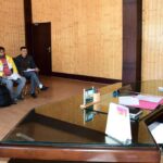 टनकपुर-बागेश्वर रेल लाइन परियोजना को लेकर डीएम आशीष भटगांई ने बैठक की