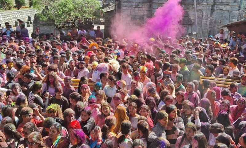 पर्वतीय होली के अवसर पर सार्वजनिक अवकाश घोषित…