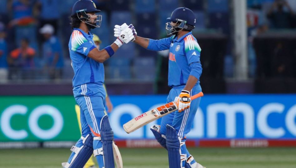 भारत ने ऑस्ट्रेलिया से लिया बदला, चैंपियंस ट्रॉफी के सेमीफाइनल में 4 विकेट से रौंदा