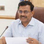 मुख्य सचिव आनन्द बर्द्धन की अध्यक्षता में मुख्यमंत्री घोषणाओं के सम्बन्ध में बैठक हुई