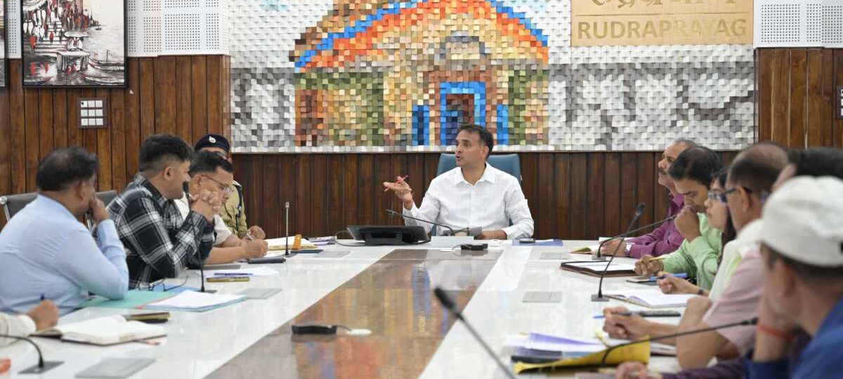 यात्रा मार्गों पर GPS एवं पर्यटन मित्रों की तैनाती, प्रत्येक घोड़े-खच्चर के लिए अनिवार्य हॉकर