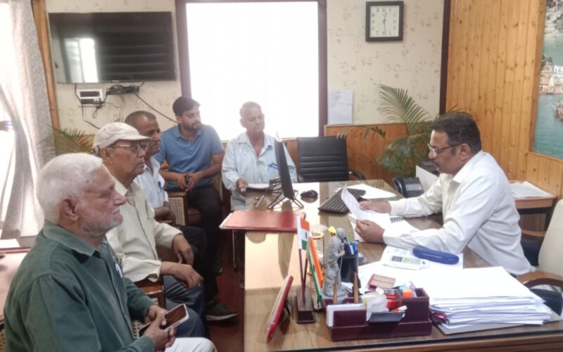 उत्तराखंड में कश्मीरियों की सुरक्षा के लिए सीपीएम के प्रतिनिधिमंडल ने पुलिस अधिकारियों से की मुलाकात