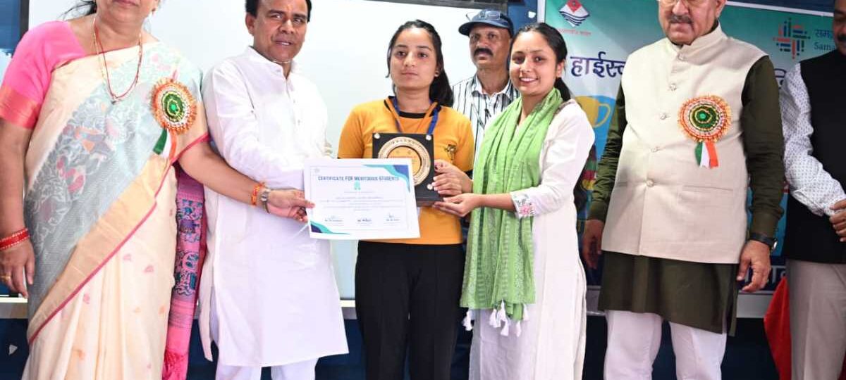 कैबिनेट मंत्री डॉ. धन सिंह रावत का रुद्रप्रयाग दौरा