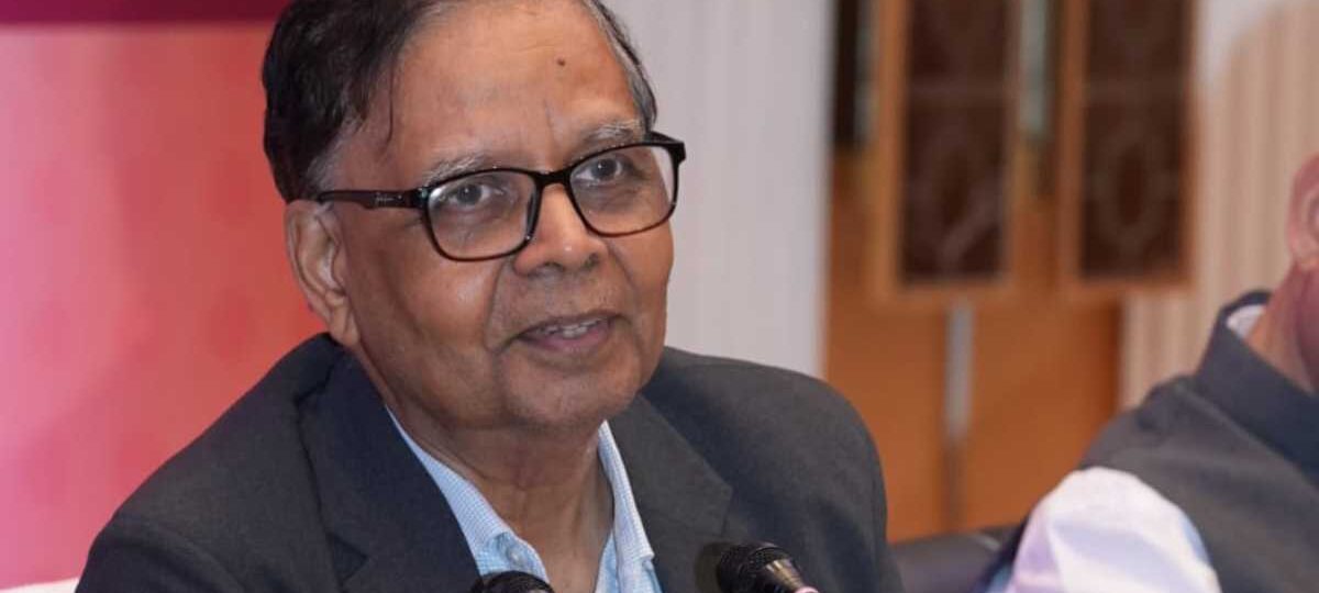 वित्त आयोग की टीम ने निकायों, त्रिस्तरीय पंचायतों और राजनैतिक दलों के प्रतिनिधियों से लिए सुझाव