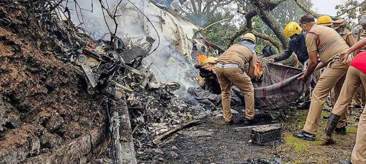 चार धाम में हेलीकॉप्टर सेवा पर तत्काल प्रभाव से रोक, लगातार हो रहे हादसों के बाद आदेश जारी