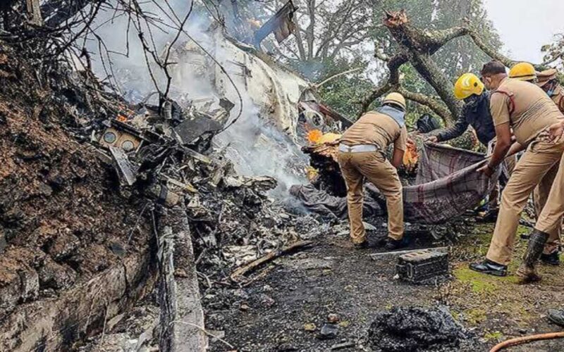 चार धाम में हेलीकॉप्टर सेवा पर तत्काल प्रभाव से रोक, लगातार हो रहे हादसों के बाद आदेश जारी
