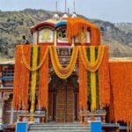 भू वैकुंठ धाम श्री बद्रीनाथ में उमड़ा श्रद्धालुओं का सैलाब