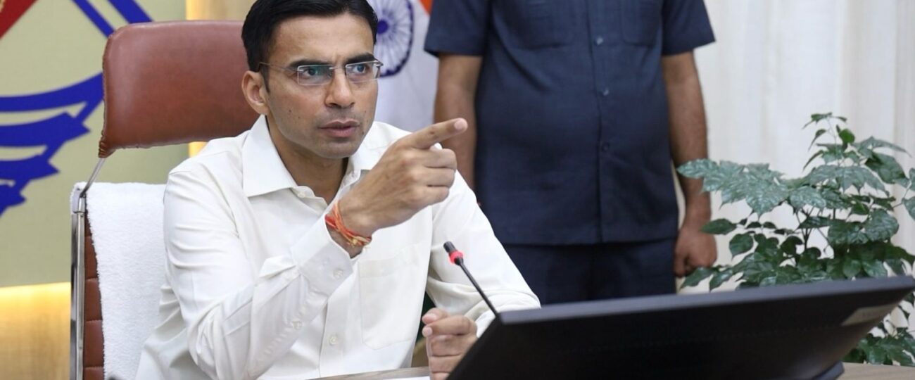 एक वर्ष से न्याय को भटक रही थी दुखयारी सीमा को न्याय, डीएम के समक्ष आया था प्रकरण