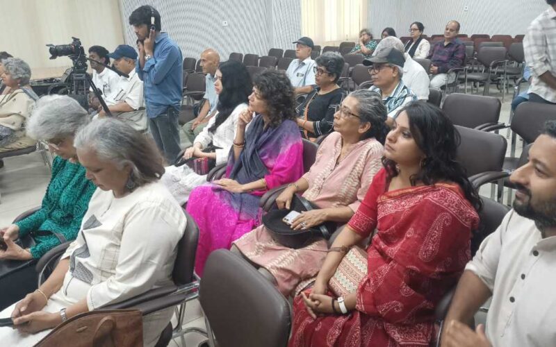 दून पुस्तकालय में आयोजित हुई कर्नाटक संगीत की एक शाम