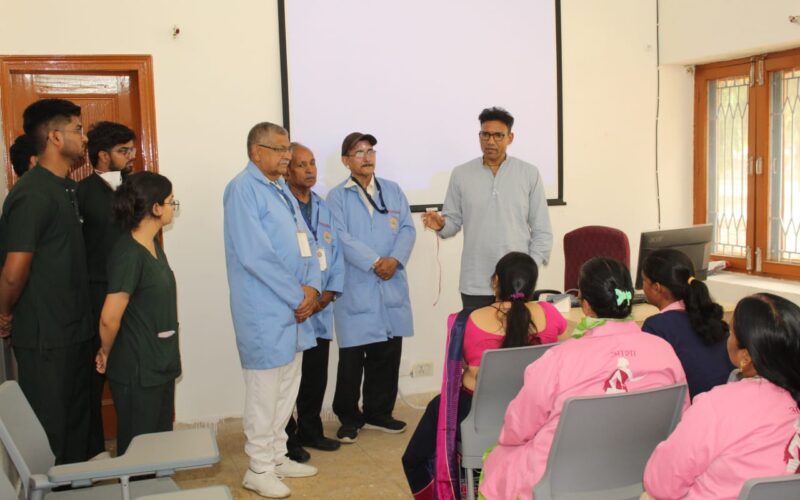 एम्स में आउटरीच सेल का बीएलएस ,वर्क प्लेस फ़ास्ट एड और होम हेल्थ एड दक्षता कार्यक्रम