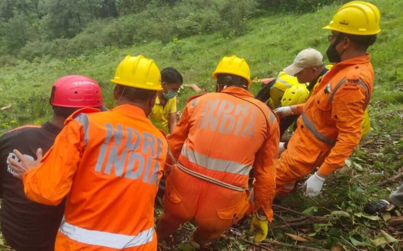 Big Breaking: रुद्रप्रायग जिले में हेलीकॉप्टर दुर्घटना की खबर, सात लोगों की दुखद मौत