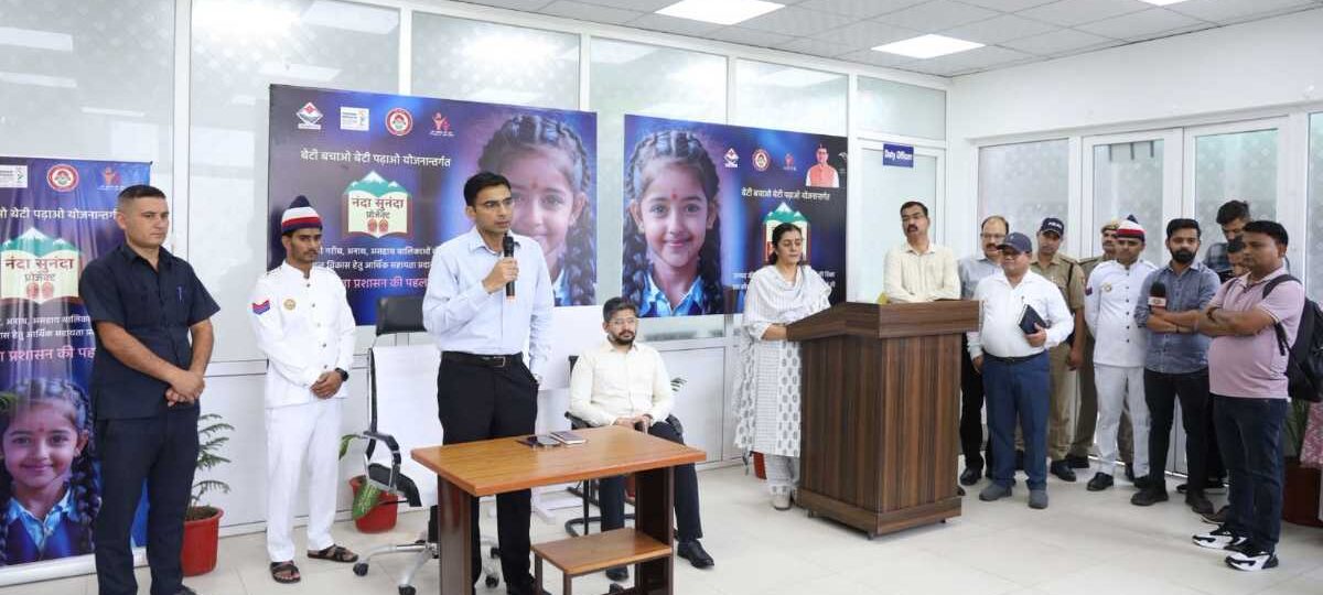 डीएम बंसल के प्रयासों से 14 मूकबधिर अनाथ बालिाओं को अब उनका नया आशियाना मिला