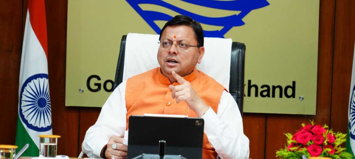 मुख्यमंत्री धामी ने की नागरिक उड्डयन विभाग की गेमचेंजर योजनाओं की समीक्षा