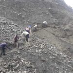 जिला प्रशासन ने 24 घंटे भीतर तैयार कराया आपदाग्रस्त बटोली गांव में दूसरा वैकल्पिक रास्ता