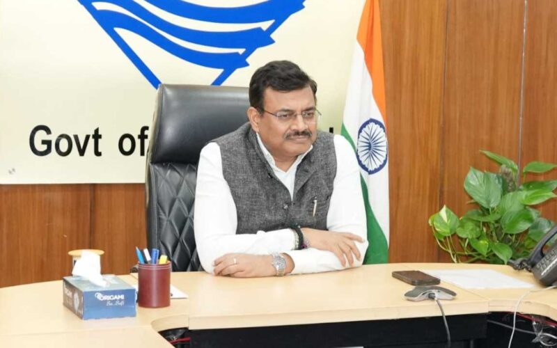 मुख्य सचिव ने मिलावटखोरी में संलिप्त व्यक्तियों पर नियमानुसार कठोर कार्रवाई किए जाने के निर्देश दिए