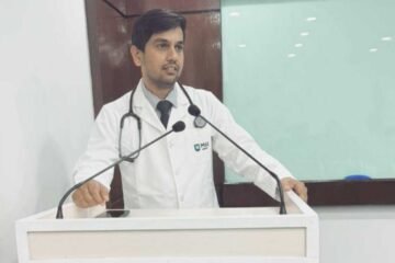 मैक्स अस्पताल देहरादून के डॉक्टर्स ने एडवांस्ड प्रिसीजन कैंसर ट्रीटमेंट क बारे में किया जागरूक
