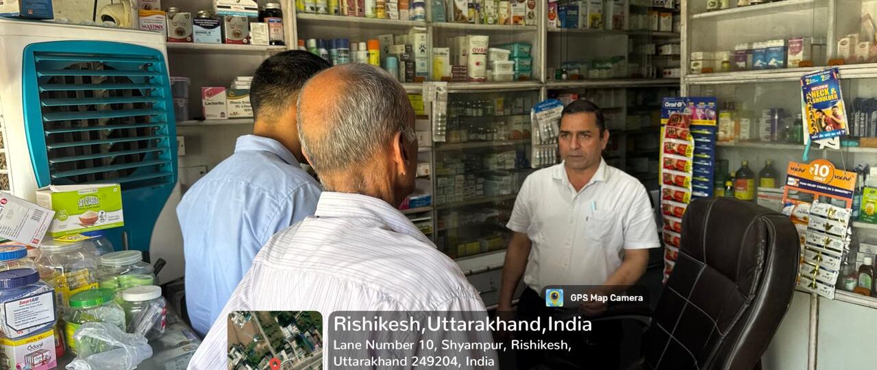 बड़ी खबर: ऋषिकेश और हरिद्वार के औषधि विक्रेताओं पर एफडीए की ताबड़तोड़ छापेमारी