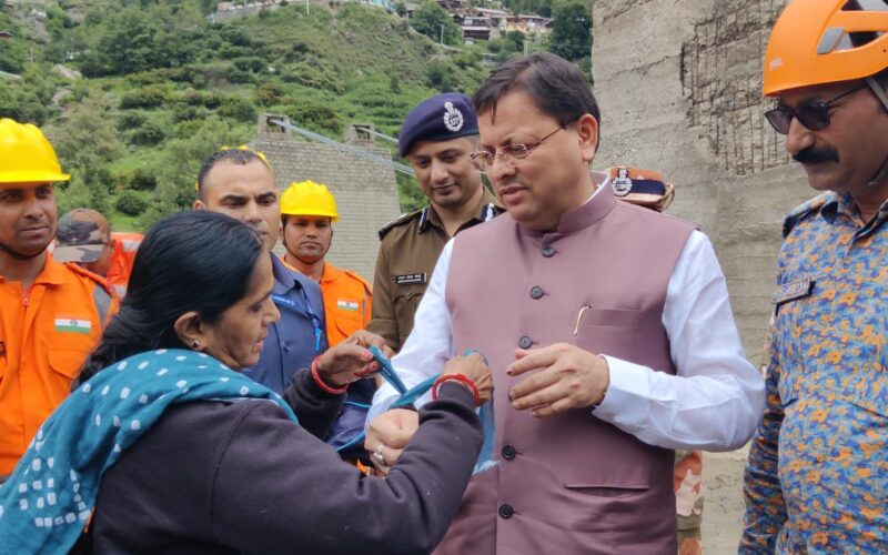 राखी, राहत और रिश्ता–आपदा के बीच मानवीय संवेदनाओं का मार्मिक दृश्य