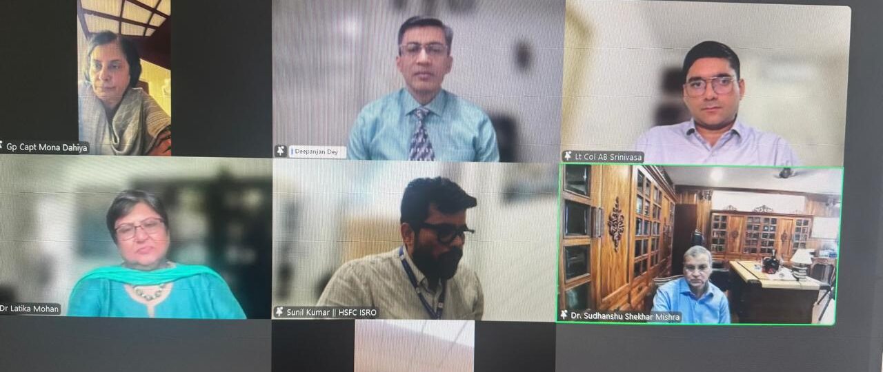 “अंतरिक्ष में मानव” विषय पर वेबिनार का आयोजन