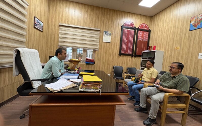 जिला पंचायत चुनाव शिकायत प्रकोष्ठ की समीक्षा बैठक, कोई शिकायत प्राप्त नहीं