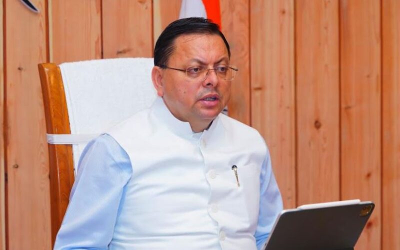 प्रदेश में लगातार हो रही वर्षा के दृष्टिगत मुख्यमंत्री ने जिलाधिकारियों को दिए निर्देश