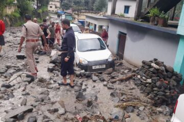 उत्तराखंड में भारी बारिश का दौर जारी, मौसम विभाग ने दी चेतावनी, देहरादून समेत 5 जिलों में स्कूल बंद