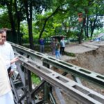 मुख्यमंत्री पुष्कर सिंह धामी ने  मसूरी रोड एवं किमाड़ी क्षेत्र का स्थलीय निरीक्षण किया